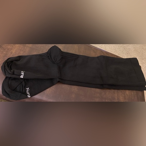 Nurse Yard Knee-High Compression Socks - Brand New - Set of 4 Pairs - Size 4XL - Picture 4 of 8